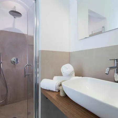 Penzion Sorrentovibes - Luxury Four Bedroom With Amazing Terraces In Sorrento