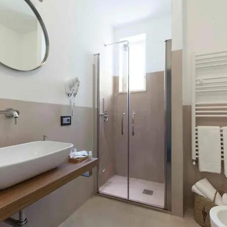 Penzion Sorrentovibes - Luxury Four Bedroom With Amazing Terraces In Sorrento