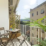 Sorrentovibes - Luxury Four Bedroom Home With Amazing Terraces In Sorrento Гостевой дом 4*