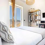 Sorrentovibes - Luxury Four Bedroom Home With Amazing Terraces In Sorrento Гостевой дом Сорренто