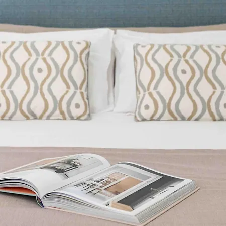 Vendégház Sorrentovibes - Luxury Four Bedroom With Amazing Terraces In Sorrento