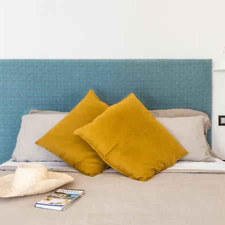 Sorrentovibes - Luxury Four Bedroom With Amazing Terraces In Vendégház