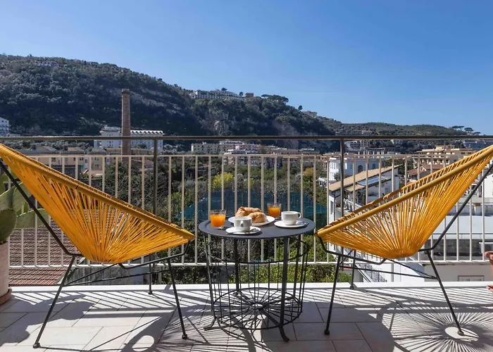 Sorrentovibes - Luxury Four Bedroom With Amazing Terraces In Półwysep Sorrentyński