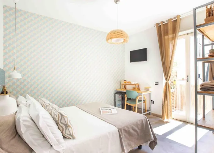 Sorrentovibes - Luxury Four Bedroom With Amazing Terraces In Pensjonat Półwysep Sorrentyński